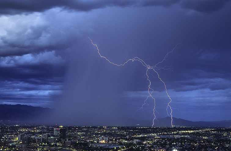 Hoe veilig te zijn tijdens een Arizona Monsoon Storm / Arizona