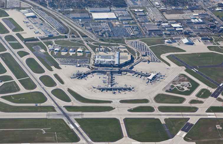 Hoe kom je van Mitchell International Airport naar Downtown Milwaukee / Wisconsin