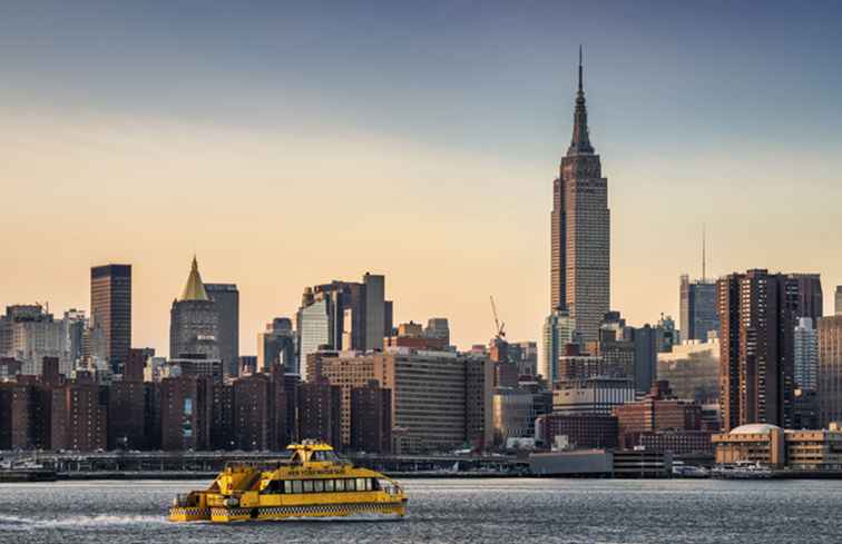 Come prendere il traghetto Da Brooklyn a Governors Island / New York