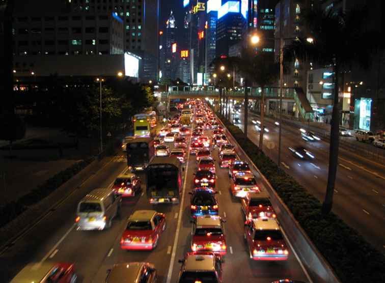 Come risparmiare denaro sul noleggio auto a Hong Kong / Hong Kong