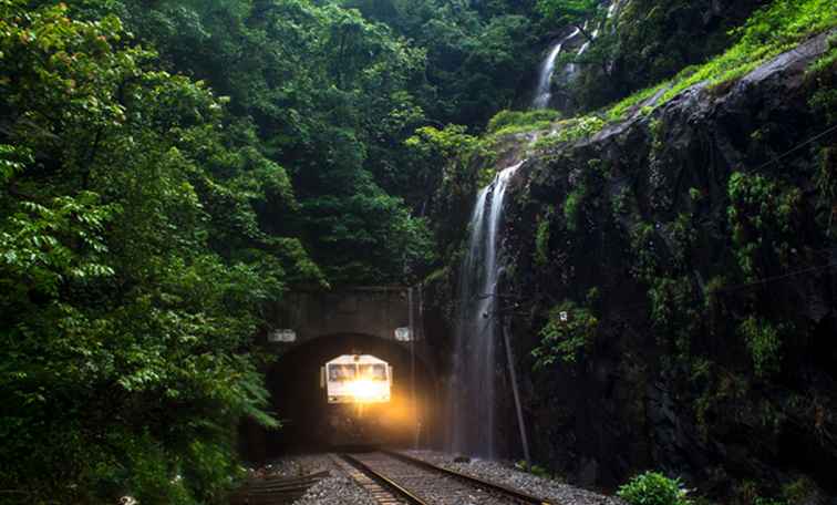 Come viaggiare da Goa a Mumbai in treno / Maharashtra