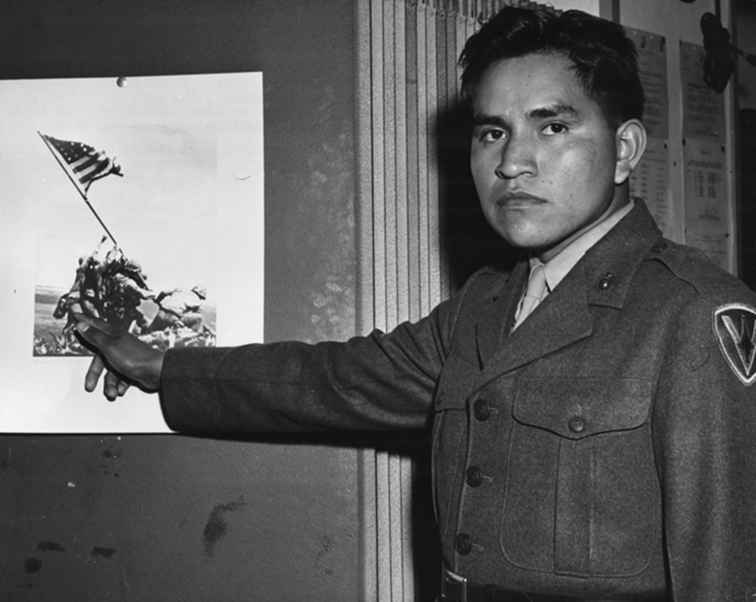 Ira Hayes En Arizonan höjde amerikanska flaggan på Iwo Jima / Arizona