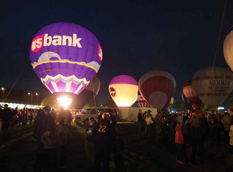 Kentucky Derby Festival Great Balloon Race Festival / Kentucky