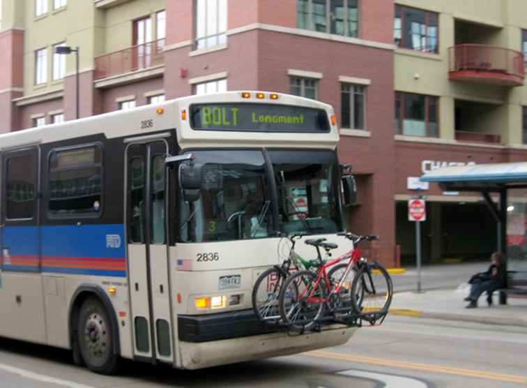 Aprenda a navegar fácilmente por el sistema de autobuses de Boulder / Colorado