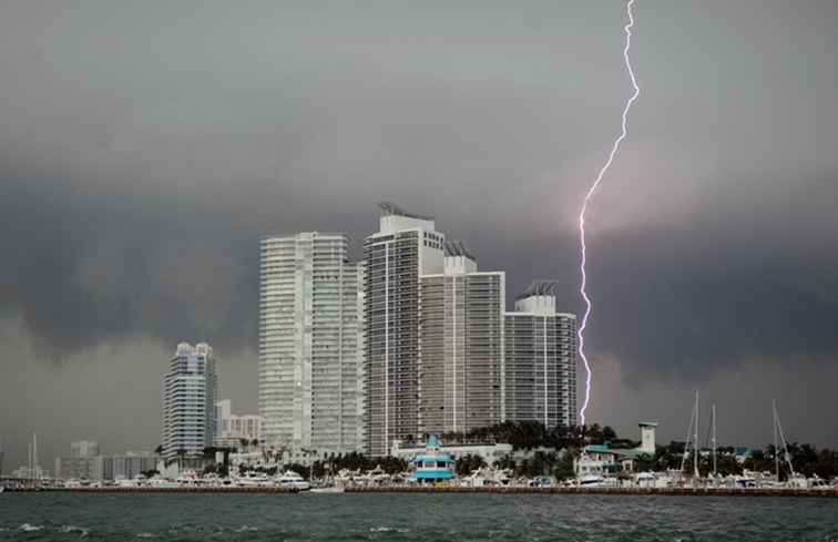 El rayo es un riesgo grave en Florida, así es cómo mantenerse seguro / Florida