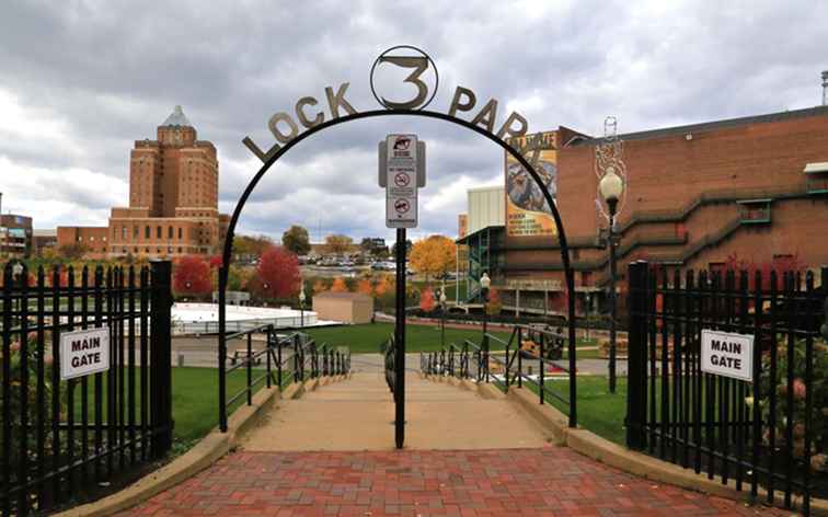 Lock 3 Park in Akron, Ohio / Ohio