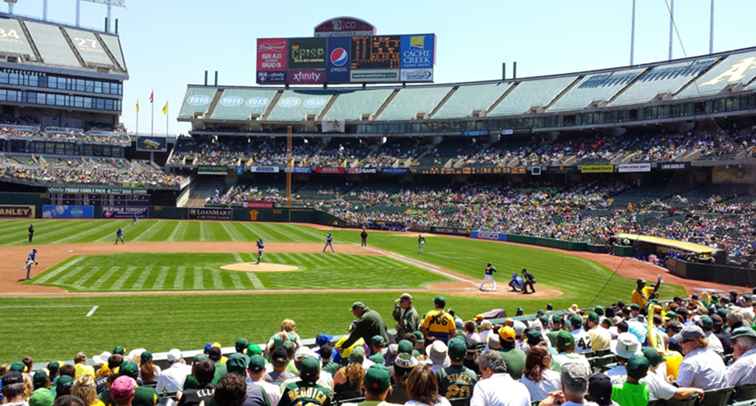 O.co Coliseum Guida di viaggio per A's Game in Oakland / California