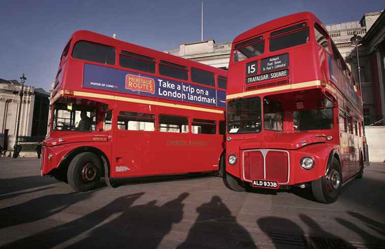 Berijd een klassieke Routemaster-bus op een erfgoedroute / Engeland