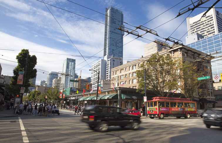 Robson Street Shopping - Achats Downtown Vancouver, BC / Vancouver