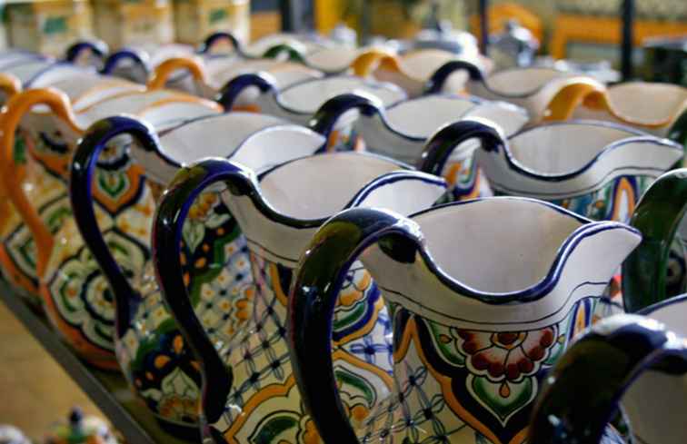 Talavera Poblana Pottery / 