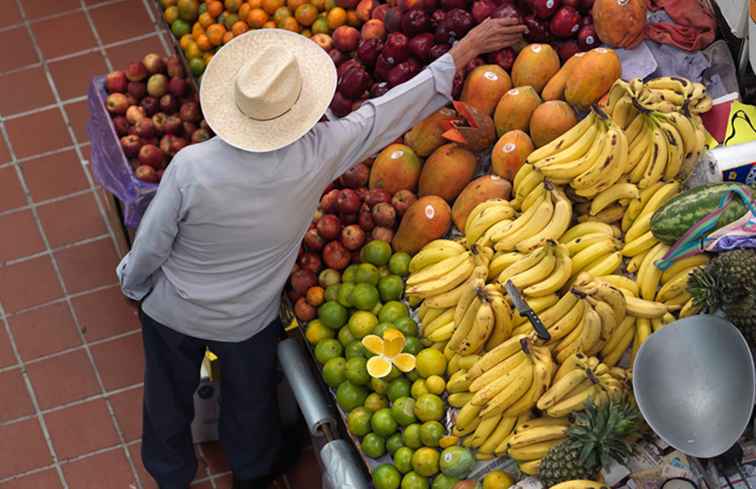 Frutas tropicales de México que todo viajero debería probar / 