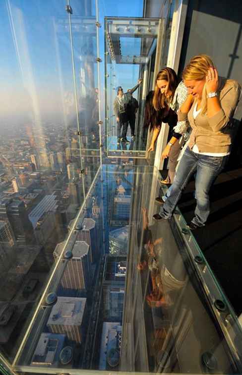Voir le skydeck de Chicagoland From Perch of Willis Tower