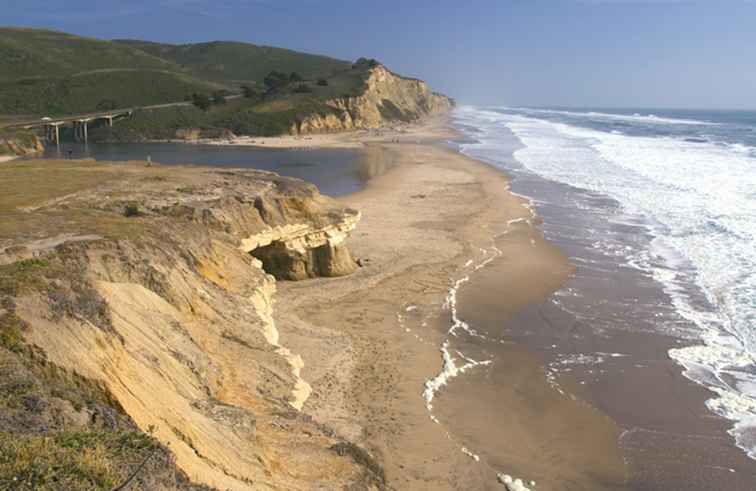 Lo que usted necesita saber antes de visitar playas nudistas en California / California