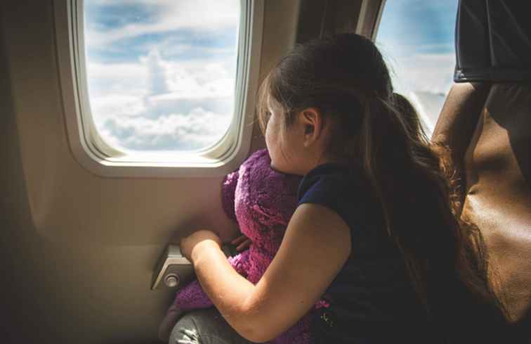 Quand votre enfant a besoin de voler à l'étranger avec des non-membres de la famille