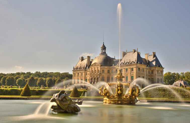 7 Châteaux du kan se med tåg eller buss från Paris / frankrike