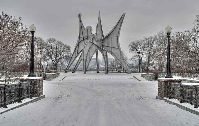 Alexander Calder Sculpture L'Homme / Montréal