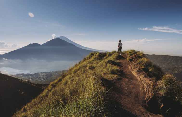 Escalando el Monte Batur en Bali, Indonesia / Indonesia