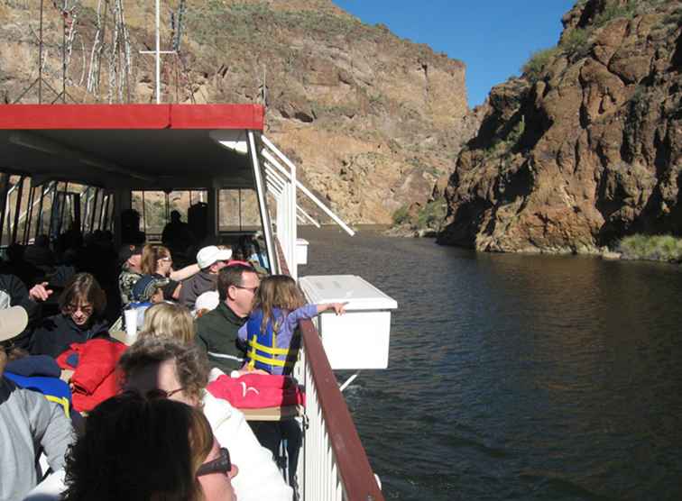 Dolly Steamboat Kreuzfahrten Canyon Lake / Arizona