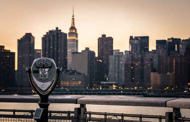 Gantry Plaza State Park in Long Island City, Queens / New York