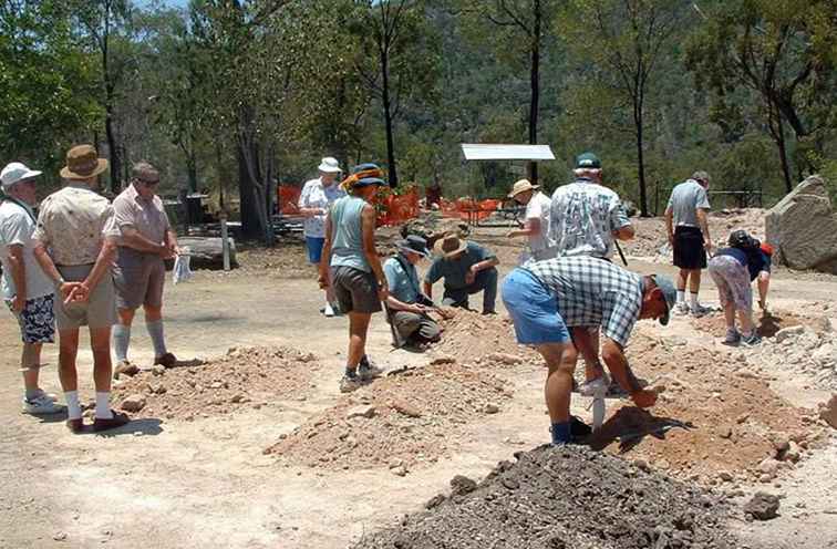 Ga Fossicking voor Thunder Eggs / Australië