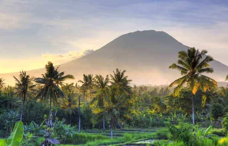 Leitfaden für Trekking Active Volcanoes in Indonesien