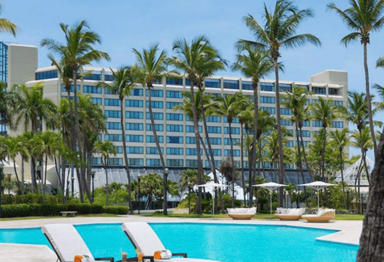 Holiday Inn Sunspree Paradise Island / Bahamas