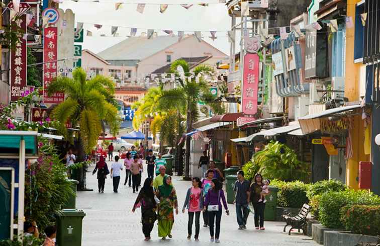 Kuching è la capitale del Sarawak, in Malesia