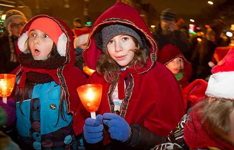 Desfile navideño de Montreal 2017 Marche de Noël aux flambeaux / Montreal