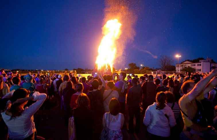 Montreal Fête Nationale Bonfire 2017 Feu de Joie de la Saint-Jean