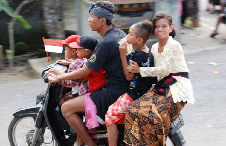 Het huren van motorfietsen en scooters in Bali, Indonesië