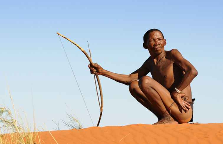 Le peuple autochtone San Bushmen d'Afrique australe / Namibie