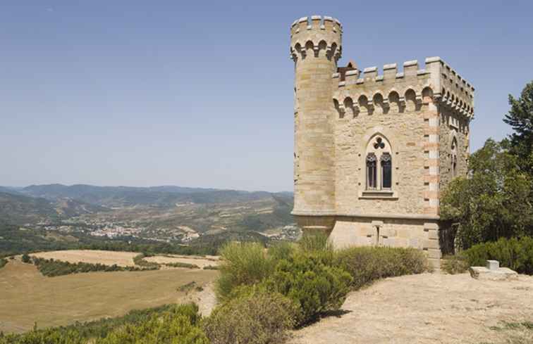 Besuch des Mysteriösen Dorfes in der Region Aude