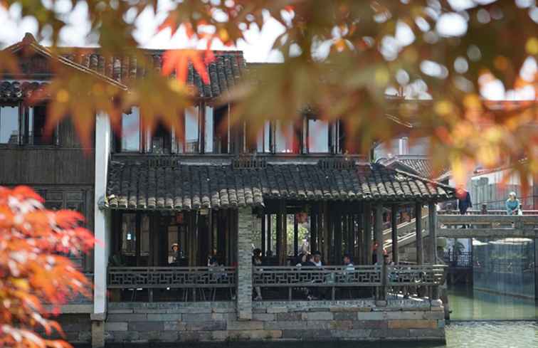 Wuzhen Town - Eine alte Wasserstadt am unteren Jangtse-Delta / China