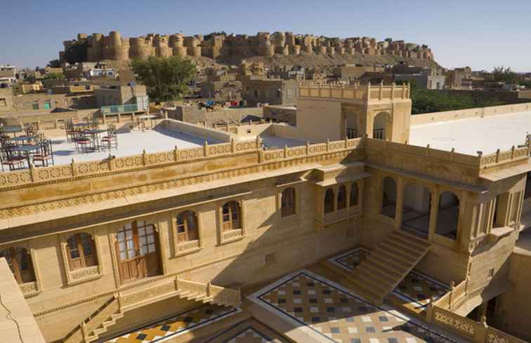 8 Mejores Hoteles en Jaisalmer con Fort Views para Todos los Presupuestos / Rajasthan