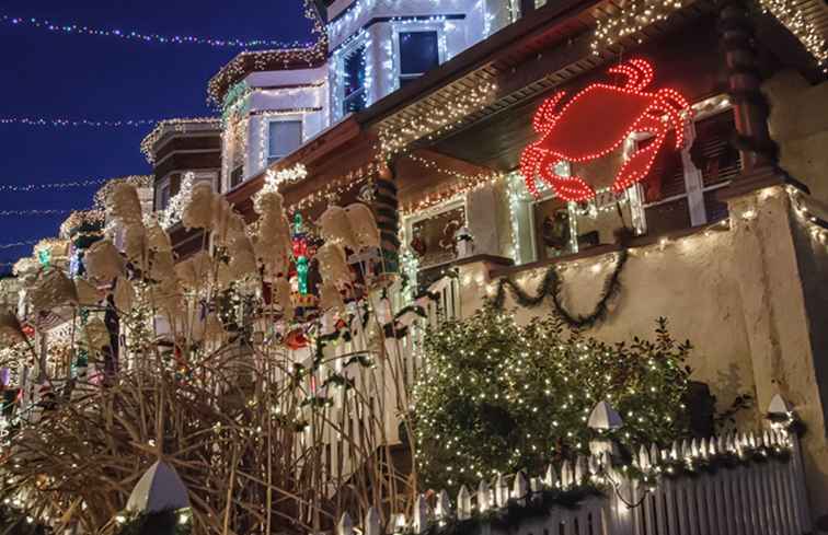 Baltimore's Best Christmas Lights Displays / Maryland