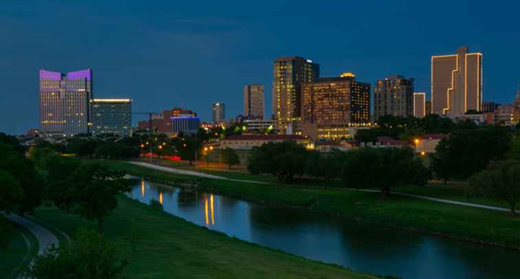 Beste plaatsen om een ​​gebakken kalkoen te kopen in Dallas-Fort Worth / Texas