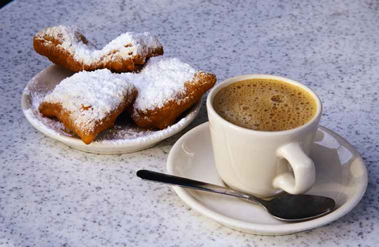 Desayunos en el barrio francés de Nueva Orleans / Luisiana