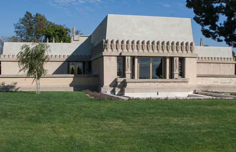 Hollyhock House door Frank Lloyd Wright / Californië