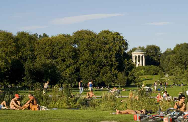 Sechs Orte, an denen es legal ist, in München nackt zu sein / Deutschland