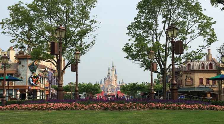 I 10 migliori motivi per visitare Shanghai Disneyland / Cina