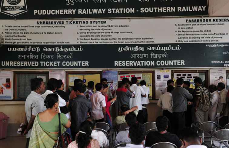 I treni migliori da Mumbai a Pondicherry / 