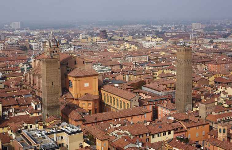 Los mejores lugares para visitar en Bolonia / Italia