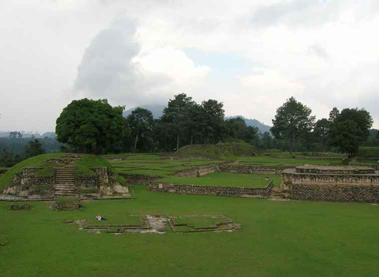 Besök Iximche Mayan Ruins i Guatemala / guatemala