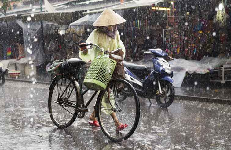 Qué empacar para viajar en la temporada del monzón en el sudeste de Asia