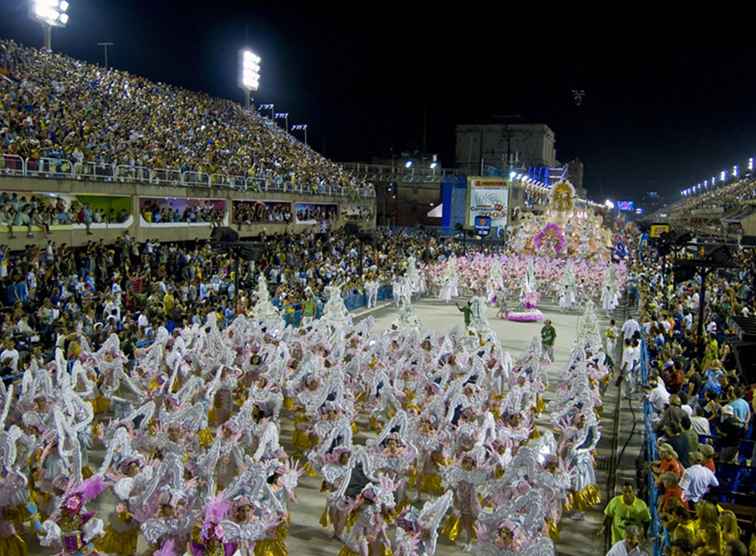 5 plaatsen buiten Rio voor de Braziliaanse carnavalservaring / Brazilië