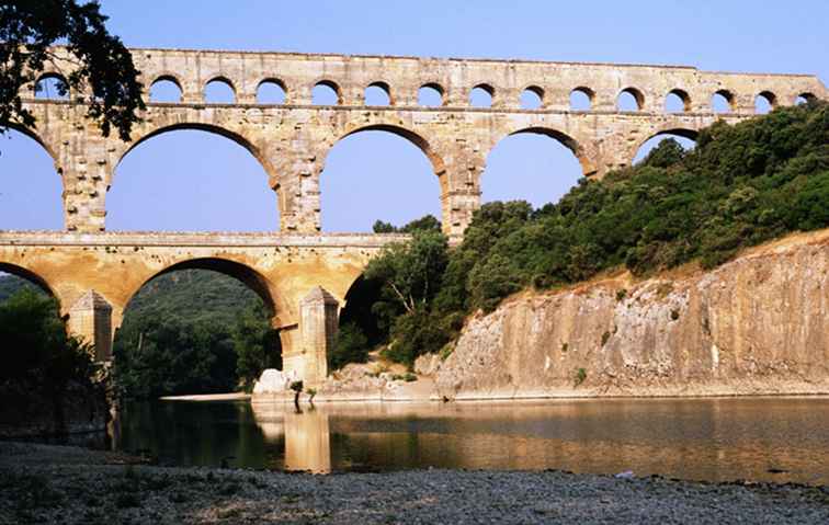 Pont du Gard i Languedoc, södra Frankrike / frankrike