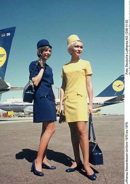 10 Fler Vintage Flight Attendant Uniforms / Flygresor