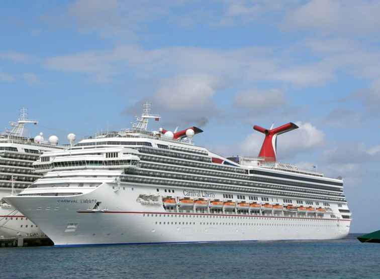 Carnival Liberty Cruise Ship / Lignes de croisière