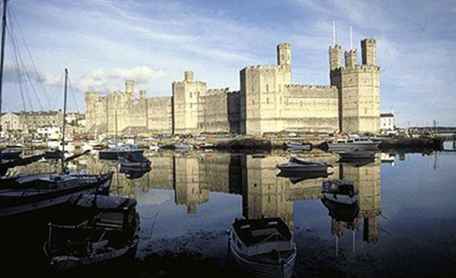 Utforska Caernarvon slott - Edward jag sätter på Welsh Fortress / wales