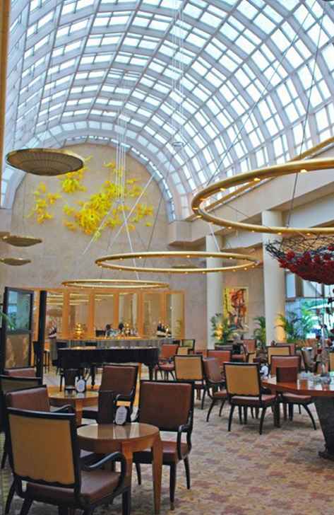 Erforschen Sie die Grafik des Ritz-Carlton, Millenia Singapur
